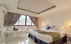 Chilli House Residence